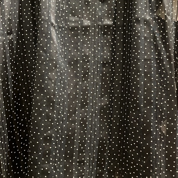 Banana republic polka dot blouse - Picture 4 of 5